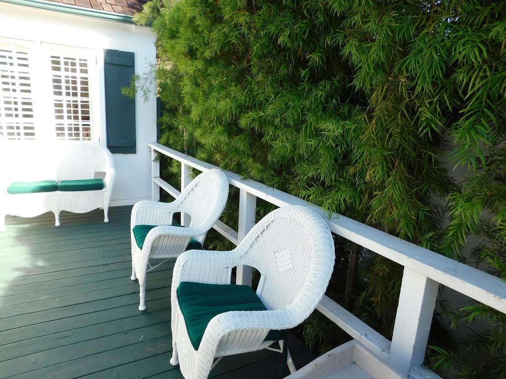 Lincoln Green Inn Carmel-by-the-Sea Exterior foto